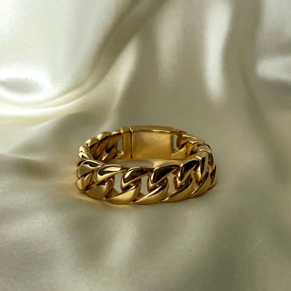 Anisa Sojka - Gold Chunky Chain Bracelet